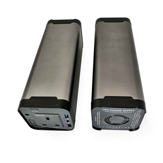 Versión británica AC 220V Salida portátil al aire libre 150wh 40000mAh Power Bank con Car Jump Strater
