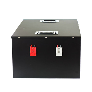 Fosfato de hierro de litio LiFePO4 batería 96V 100ah para EV / camión / autobús / coche de barrido